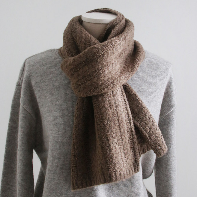 바비수 앨리스 꽈배기 니트 머플러