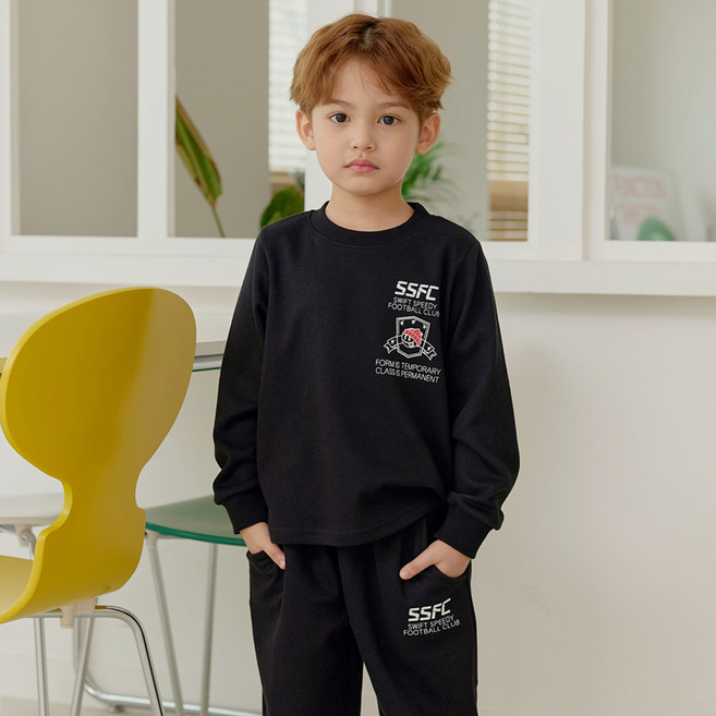 (주)유라비 아동용 풋볼클럽 긴팔 맨투맨