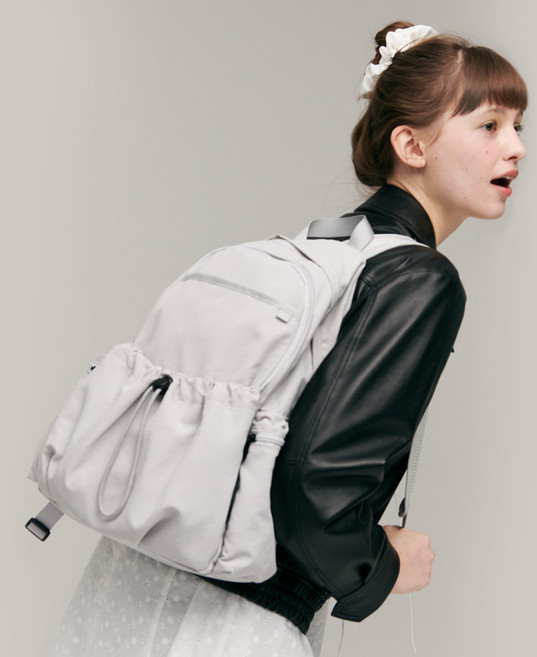 JillByJillstuart 女款 Jordan 束口尼龍筆電收納大容量後揹包, 灰色