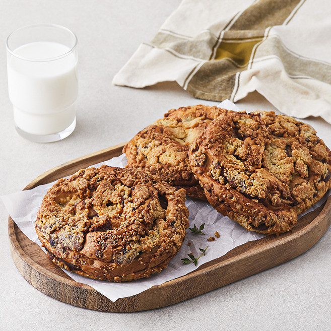 후앙 통팥 품은 소보로빵, 100g, 3개입, 1개