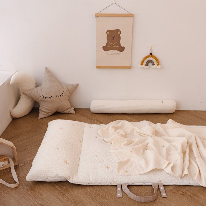 비비엔다 순수 아이싱 듀얼 낮잠이불 패드 + 4중거즈 블랭킷 세트 부분일체형, 데이플라워