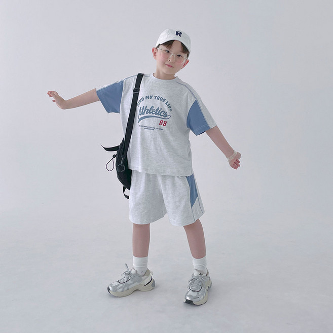 베리클로젯 남아용 통기성 블록 스티치 라인 상하의 세트