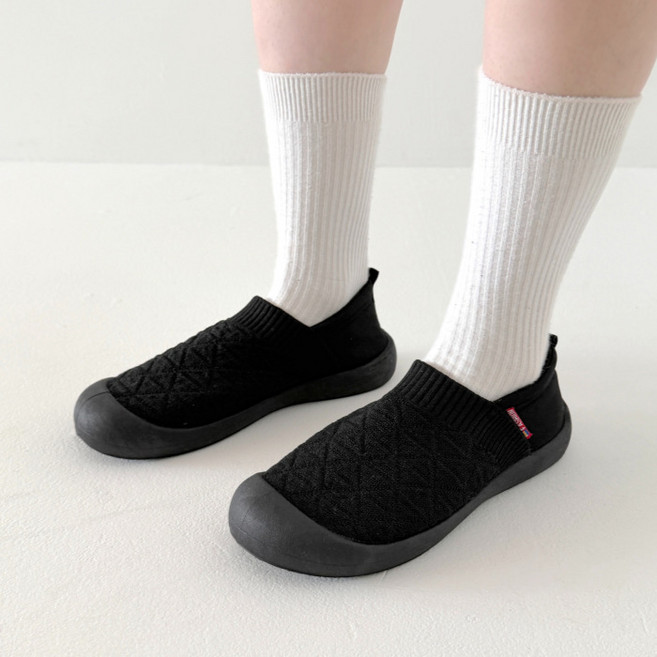 어바웃슈 여성용 경량 아웃솔 니트 슬립온 26TSP3634