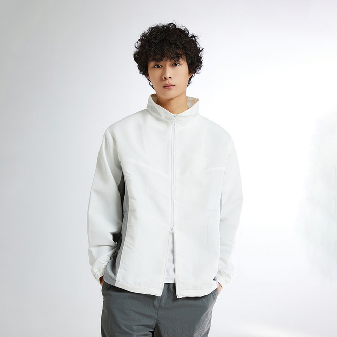 스파오 남녀공용 UV차단 배색 윈드브레이커 바람막이 점퍼 SPJJE23C21