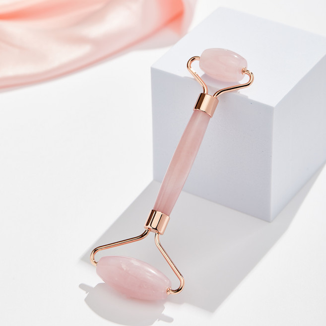 컬렉션스이네즈 페이스롤러, 로즈쿼츠, 1개