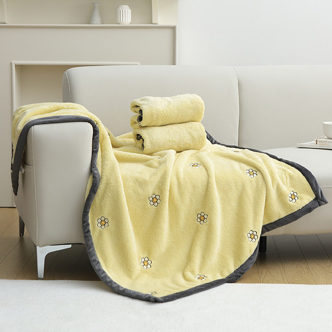 타카타카 프리미엄극세사 자수 담요