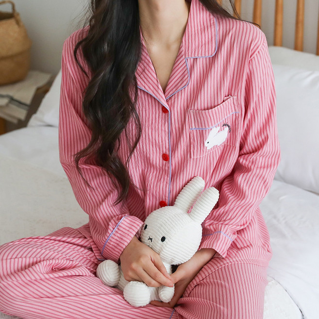 제이나나 여성용 래빗 패치 스트라이프 파자마 상하의