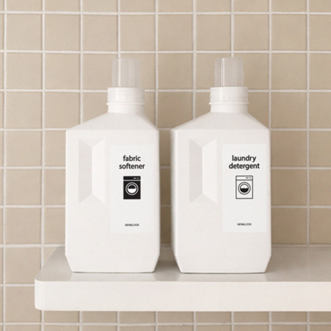 뉴앤룩 욕실 디스펜서 세제 소분용기 1L x 2p + 라벨 2종 세트, 화이트, 1세트