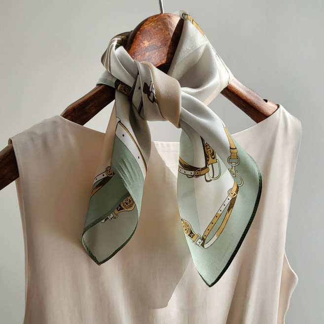 바비수 실크 100 쁘띠 다코타벨트 스카프