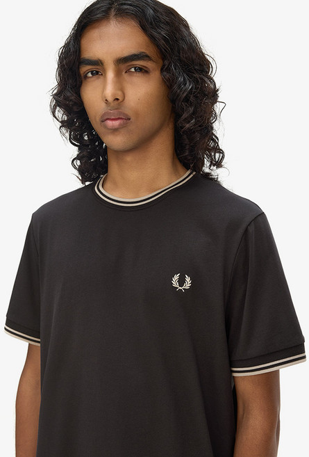 FRED PERRY M1588 雙邊飾條短袖T恤, Anchor Grey + Oatmeal