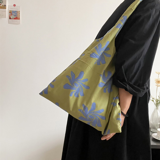 인피어스 여성용 엘비 플라워 캔버스백