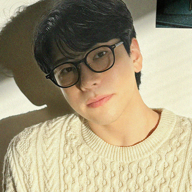 라피던트 남녀공용 얇은 뿔테 안경 리오