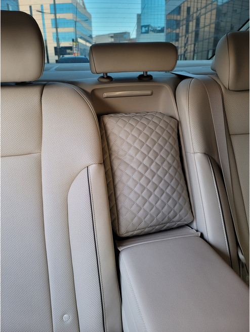 리버폭스 차량용 리어 2열 콘솔 스키스루 틈새 쿠션, 코튼베이지, 1개