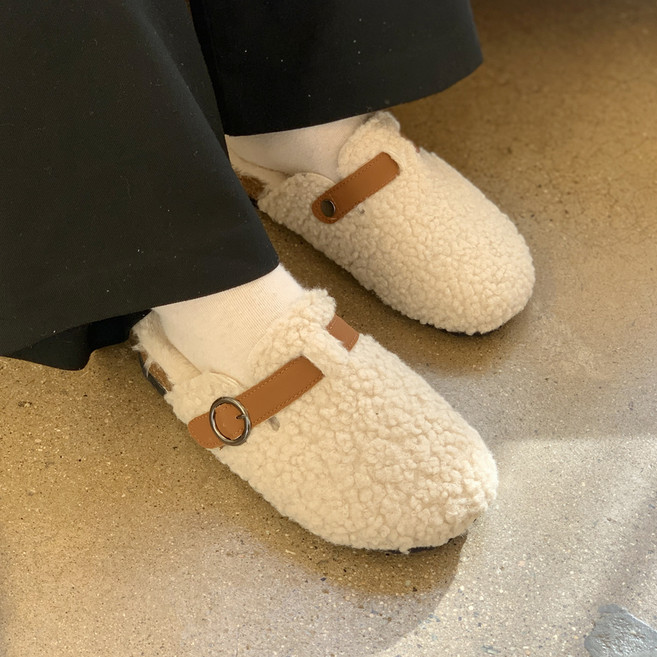 슈즈앤 여성용 뽀글이 스웨이드 털 슬리퍼 sn693