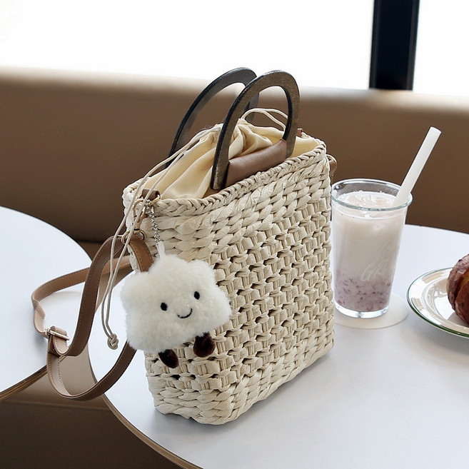 미쓰백 액티브 라탄 크로스백