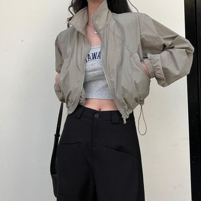 라라티나 여성용 프리오 베이직 스타일 경량 크롭 바람막이 집업 점퍼