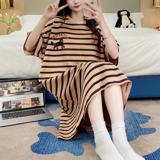 세컨핑크 여성용 캐주얼 엣센스 반팔 오버핏 원피스 홈웨어