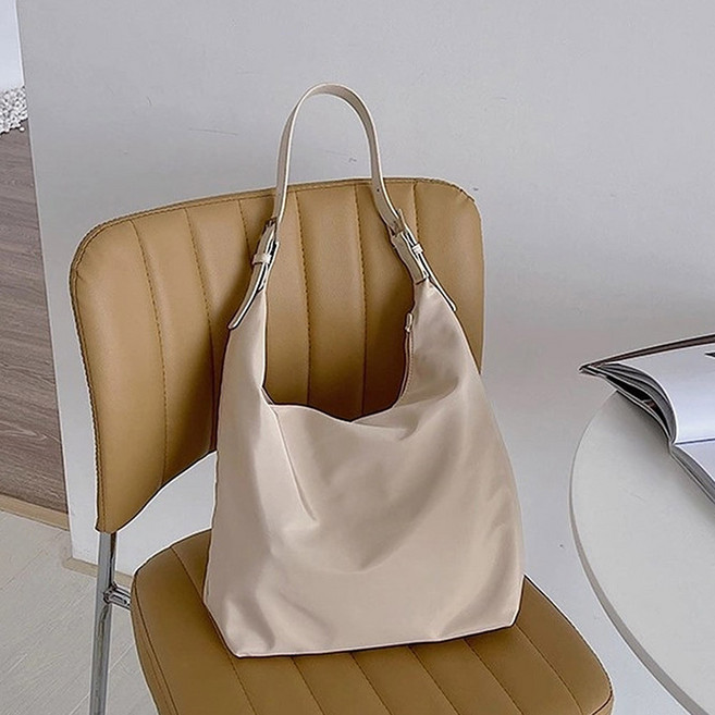 CCREANG 女款日常尼龍單肩包