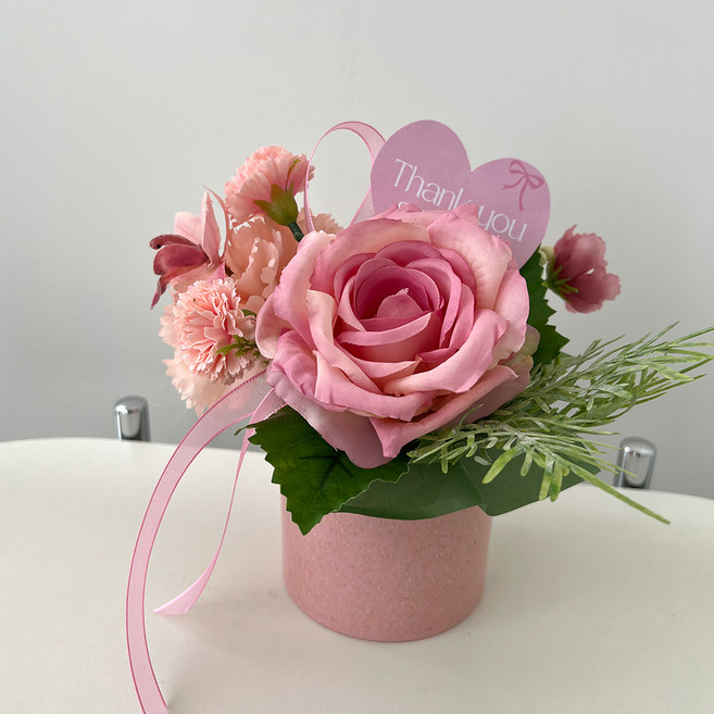 그린모먼트랩 조화 카네이션 장미 화분 센터피스, 핑크, 1개