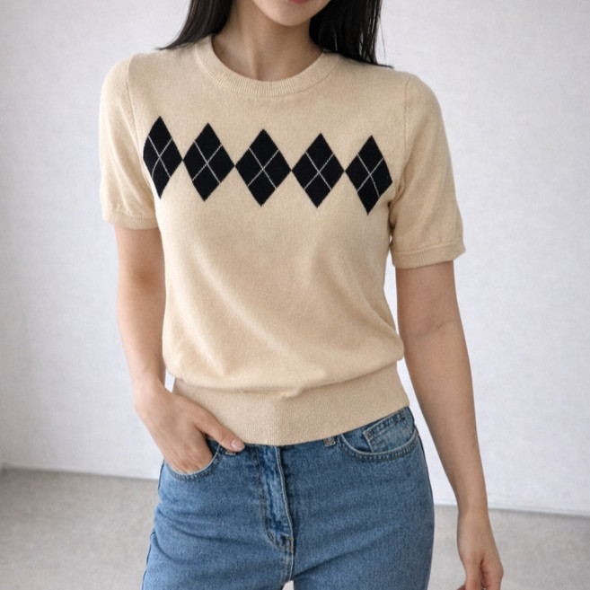 라라온 여성용 레귤러핏 아가일 라운드넥 반팔 니트 26TSP4029