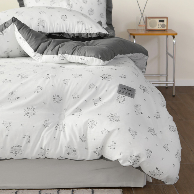 EBLANK 韓國製造 Blooming Garden 60支純棉絎縫被, 現代炭灰