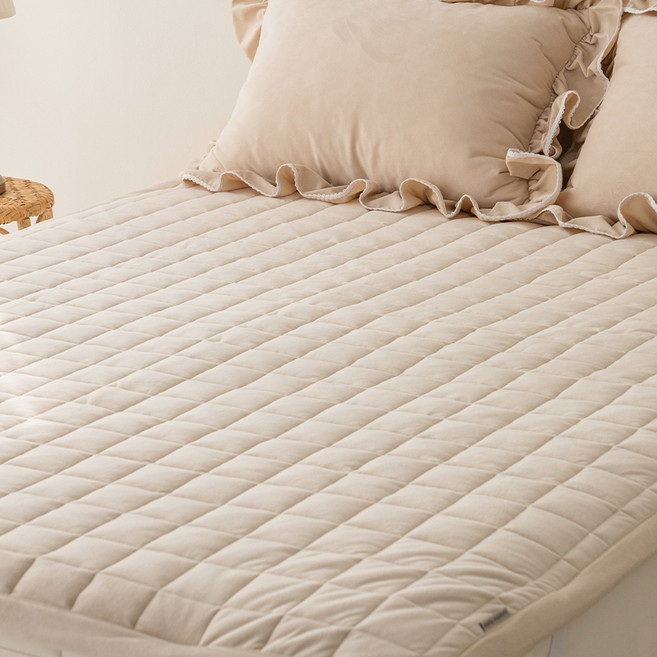 全尺寸貂絨觸感高密度超細纖維固定鬆緊帶式床墊, 米色