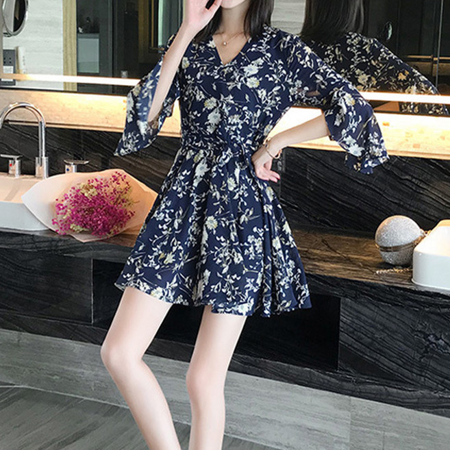 MarketA 女款七分袖碎花傘狀迷你連身裙, 海軍藍