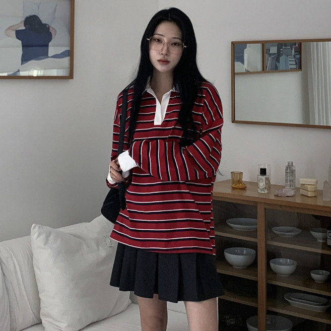 시크블랙 여성용 티리아 스트라이프 배색 카라 박시 티셔츠 cpt16211k51