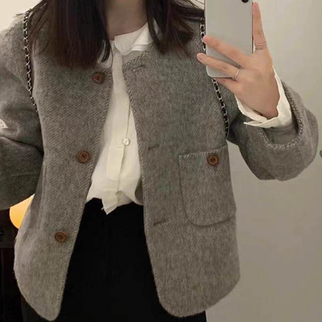 Goodif 女款秋季溫暖木質鈕扣夾克