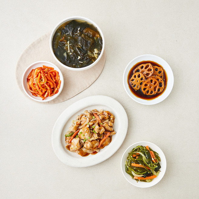 모두의집밥 완벽한한끼 한상차림 식단 2인분 1.13kg 요리1+국1+반찬3p 세트, 1세트