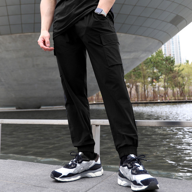 블랙몬스터핏 쿨링 트리코트 카고 밴딩 조거 팬츠
