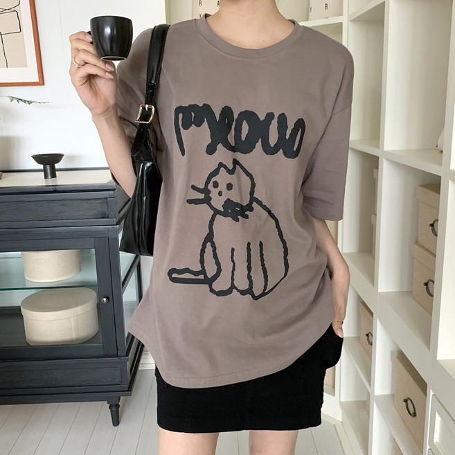 시크블랙 여성용 통기성 디브노 라운드넥 미우캣 프린팅 박스 반팔 티셔츠 cpt14679k42