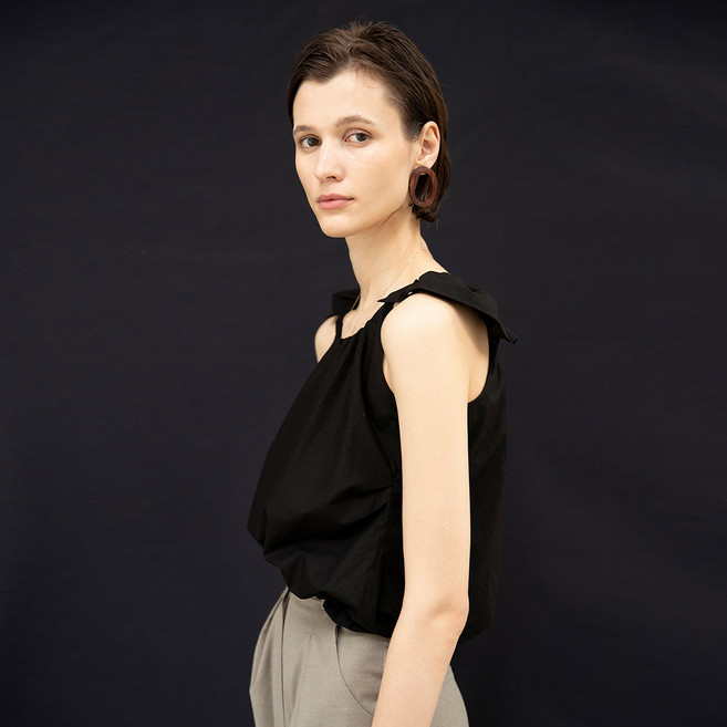 Oui mais non 女性Cloud cotton無袖上衣