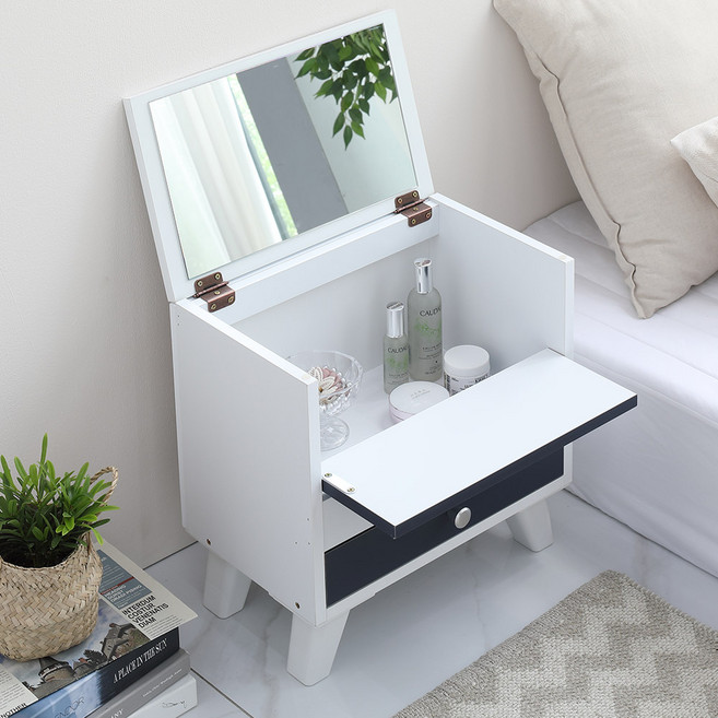 DEKKO FURNITURE NEW 莉莉坐式化妝臺, 白色海軍藍