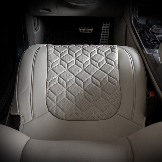 벤딕트 차량용 앞좌석 시그니처 타공 자수 시트커버 1열, 샌드베이지, 1개