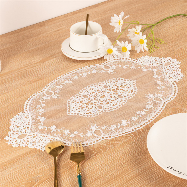GUNU 앤티크 감성 레이스 테이블 매트, 화이트, 51 x 29 cm, 2개