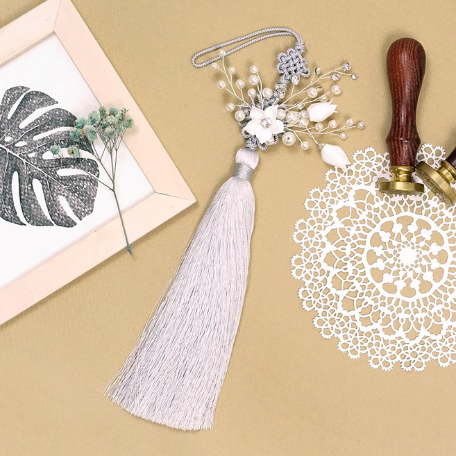 드레스하우스 비단길 호랑꽃 국화매듭 태슬 노리개