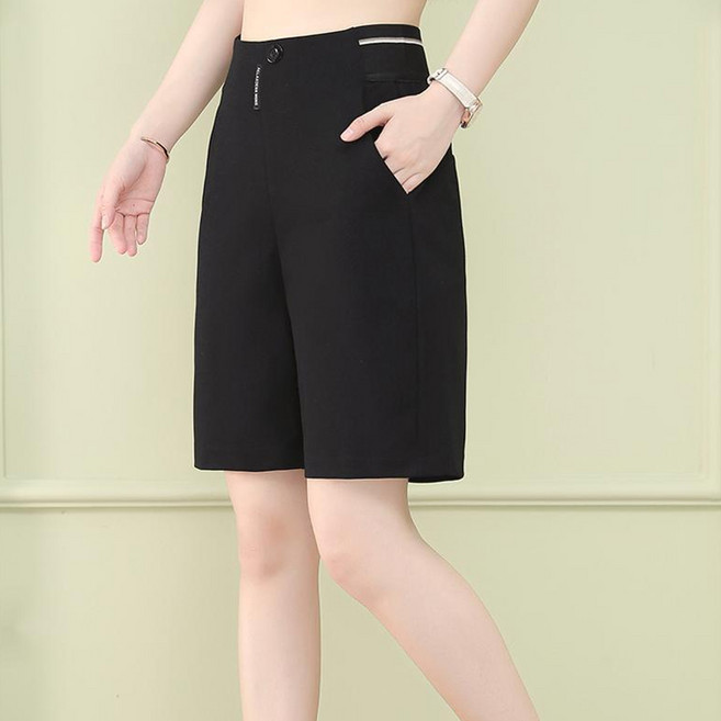 Elsso 女款高腰修身後鬆緊帶西裝版型五分短褲