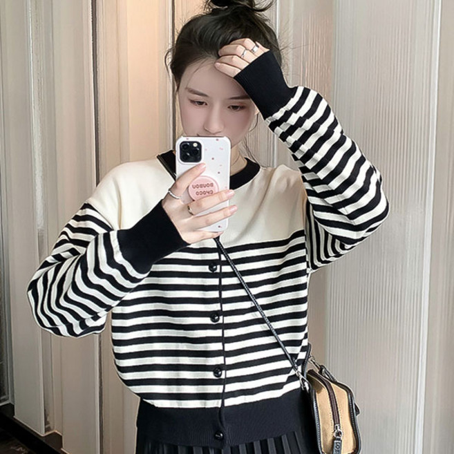 패션풀 여성용 데일리 스트라이프 니트 가디건 29211