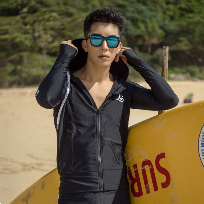 르콤씨 남성용 에이단 집업 래쉬가드 77-46A, 블랙