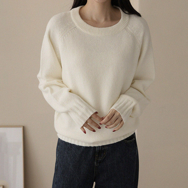 앤드스타일 여성용 웜소프트 NO.2 울혼방 라운드넥 루즈핏 니트 264981