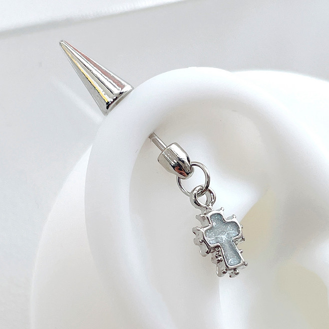 젤루나 여성용 큐빅 십자가 별 헬릭스 피어싱 P-1194