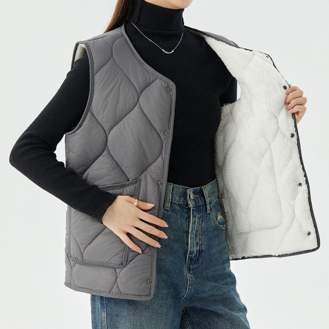 Raratina 女款 Sherpa 內刷毛輕量絎縫背心