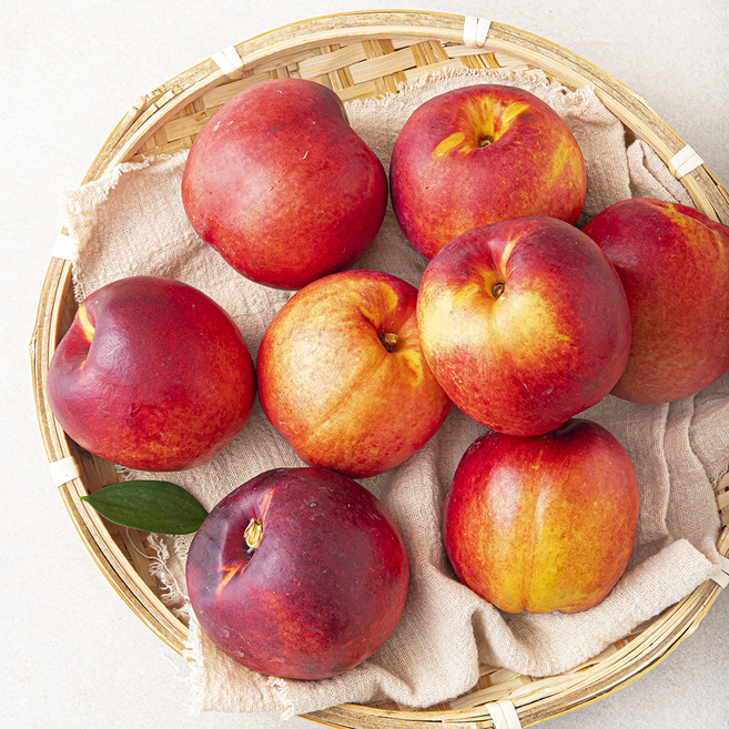 볕이들다 천도복숭아 10~14입, 2kg, 1개