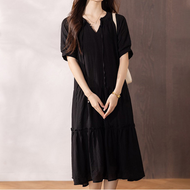 퀸이즈 여성용 루즈핏 버튼 스트링 포인트 원피스