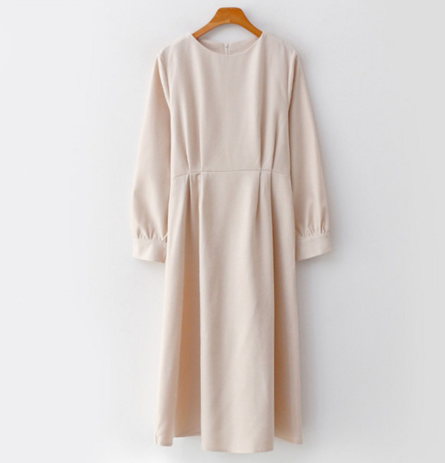 엔비룩 웨스트 핀턱 원피스