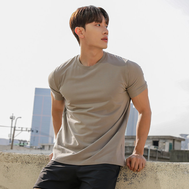 몰든 남성용 스탠다드 머슬핏 티셔츠