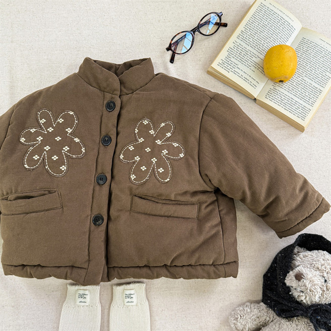 C 溫暖花朵絎縫鋪棉外套