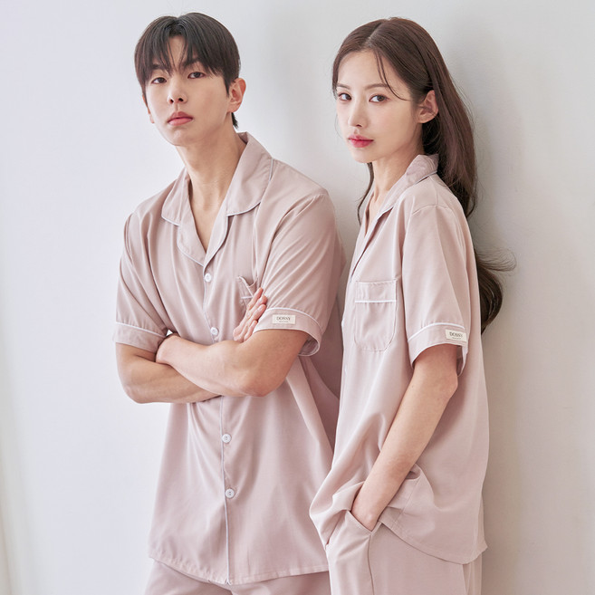DOSSY 涼感絲滑基本款短袖情侶睡衣套裝 D-3662