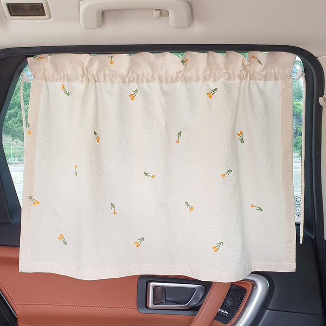 uterus 車用刺繡遮陽簾, 鬱金香 米色, 1個